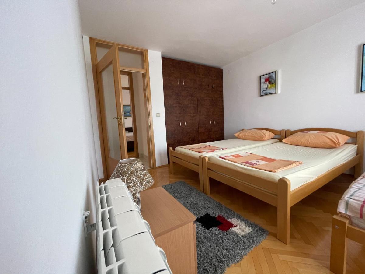 Apartments In Villa Sabb For Rent Sarajevo Exterior photo