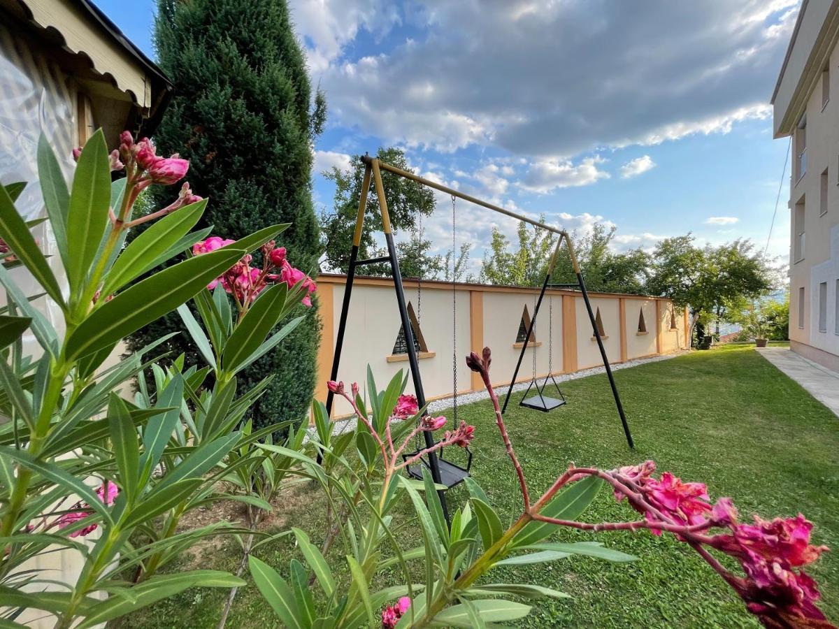Apartments In Villa Sabb For Rent Sarajevo Exterior photo
