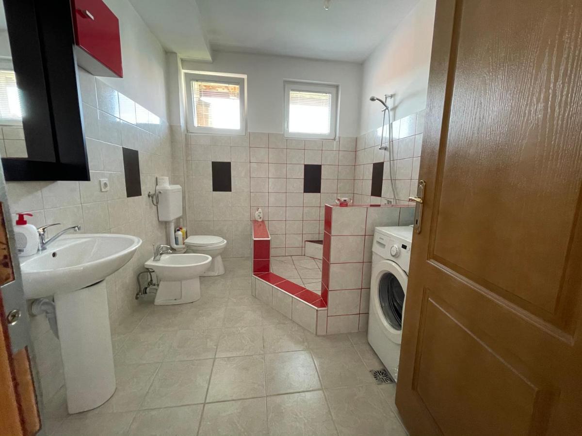Apartments In Villa Sabb For Rent Sarajevo Exterior photo