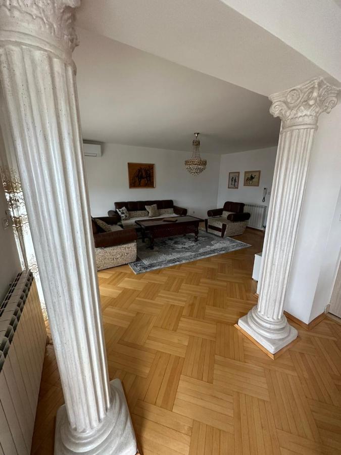 Apartments In Villa Sabb For Rent Sarajevo Exterior photo